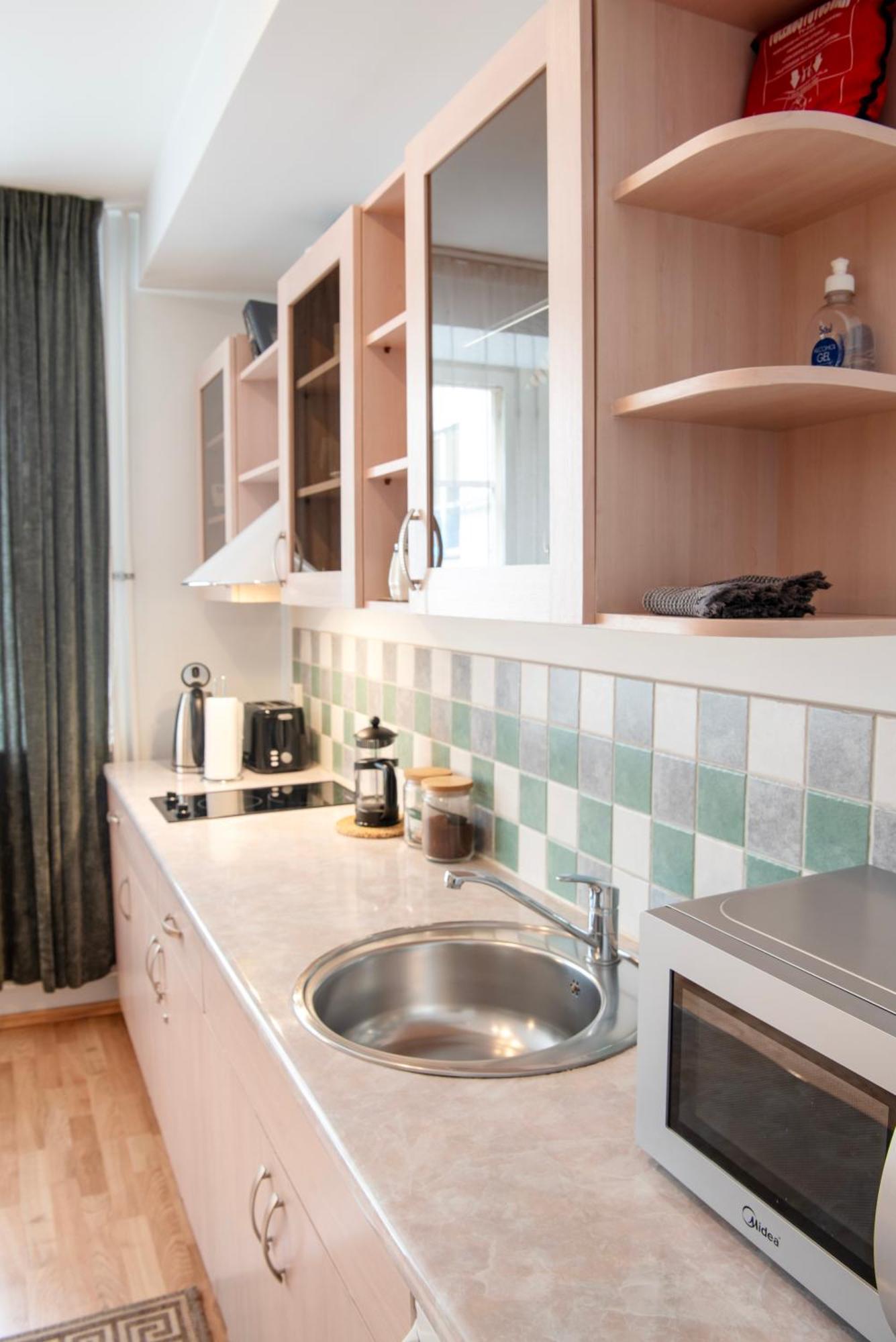 Wilde Guest Apartments Uelikooli 6 Tartu Esterno foto