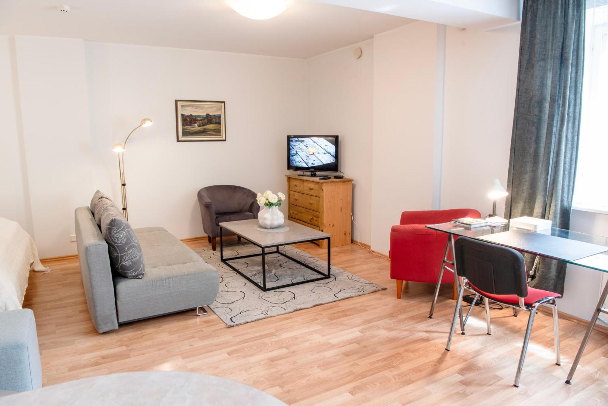 Wilde Guest Apartments Uelikooli 6 Tartu Esterno foto